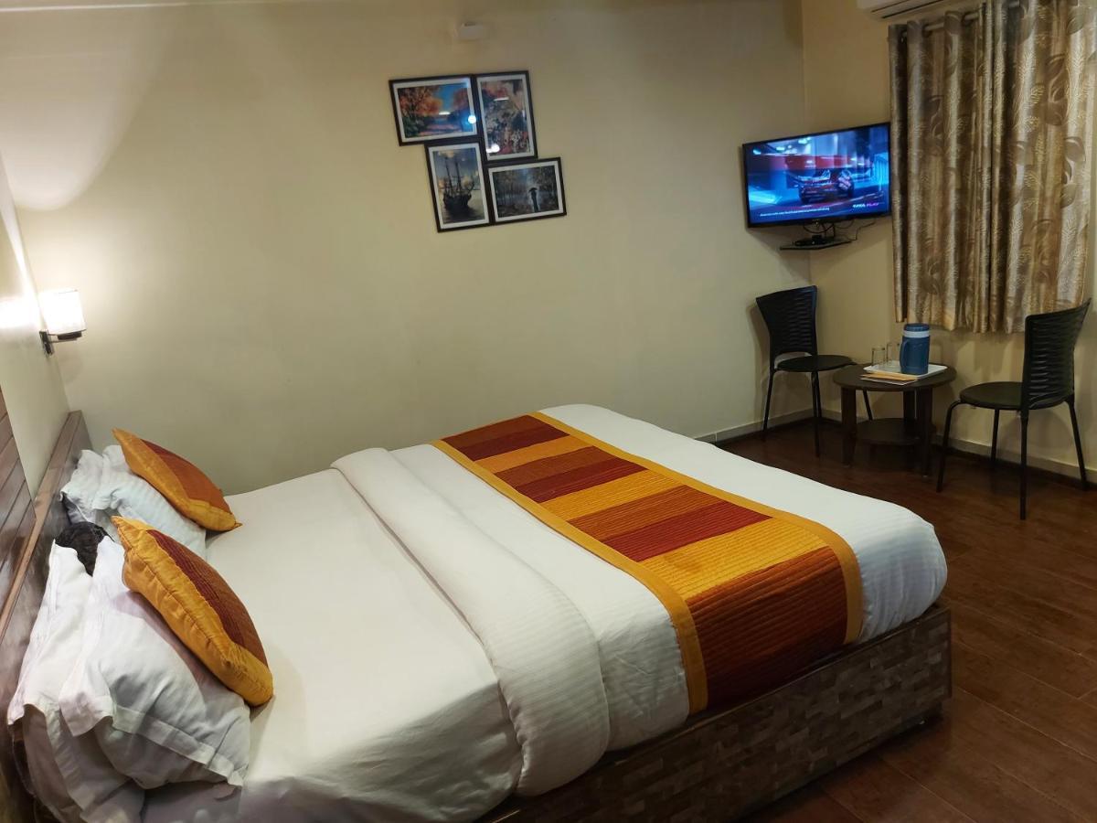 Shaleen Elegance Homestay Nakki Lake 400 Meters 卜山 外观 照片