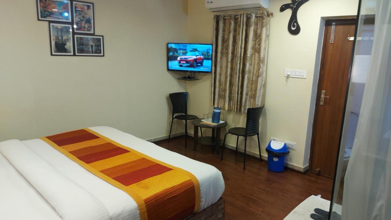 Shaleen Elegance Homestay Nakki Lake 400 Meters 卜山 外观 照片