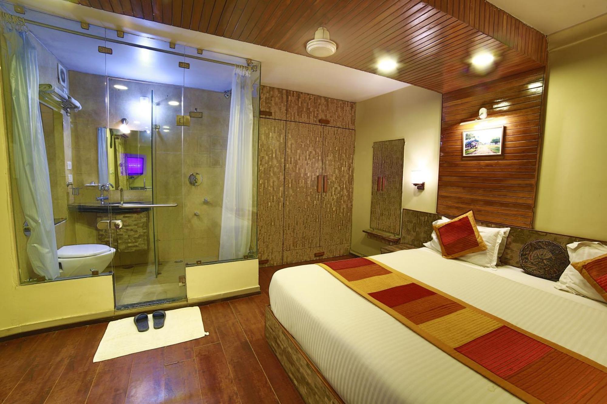 Shaleen Elegance Homestay Nakki Lake 400 Meters 卜山 外观 照片
