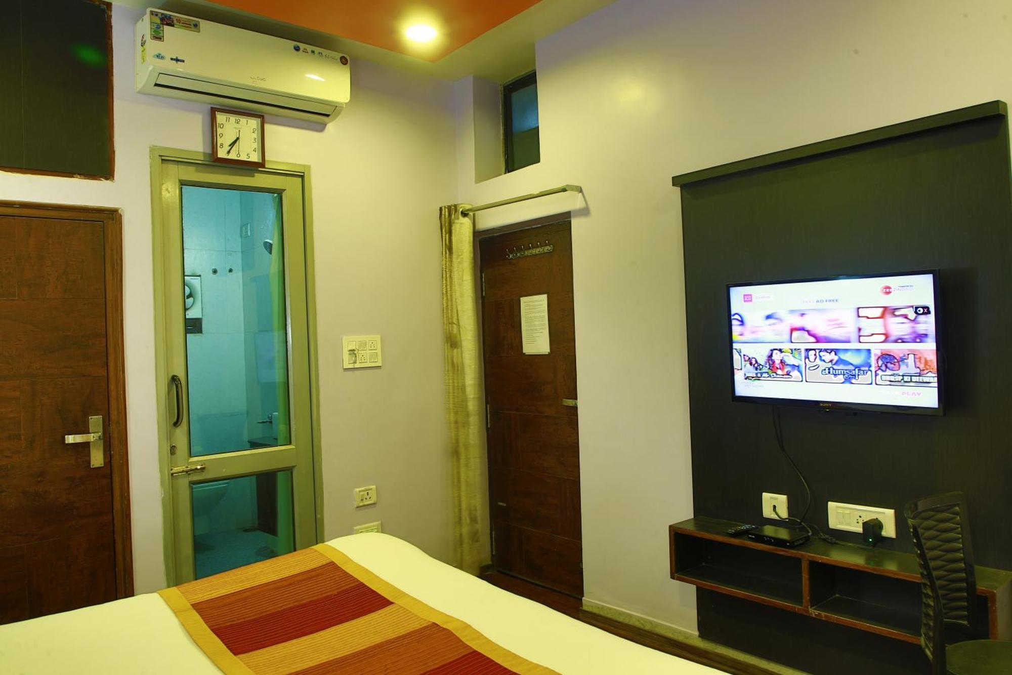 Shaleen Elegance Homestay Nakki Lake 400 Meters 卜山 外观 照片