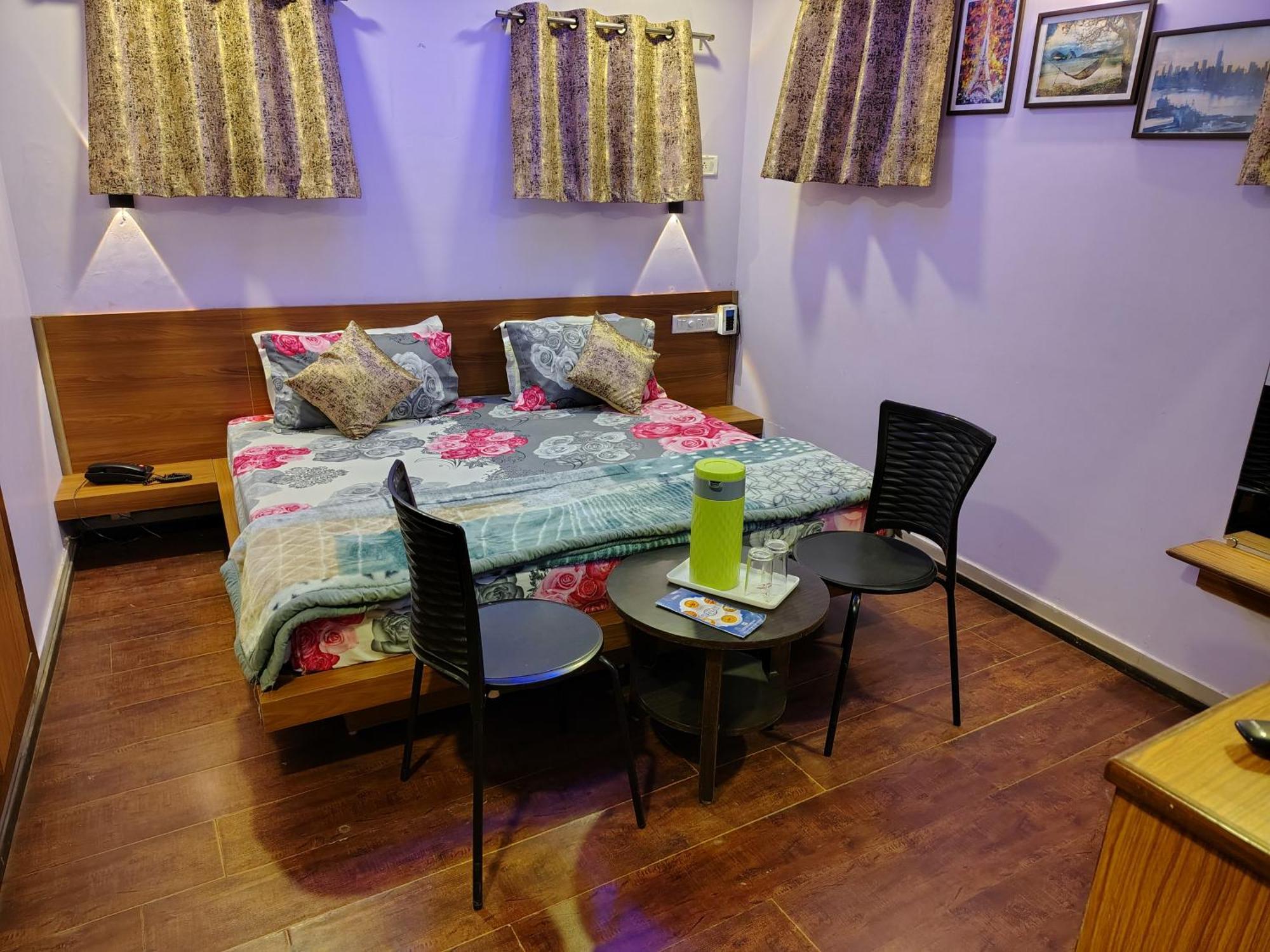 Shaleen Elegance Homestay Nakki Lake 400 Meters 卜山 外观 照片