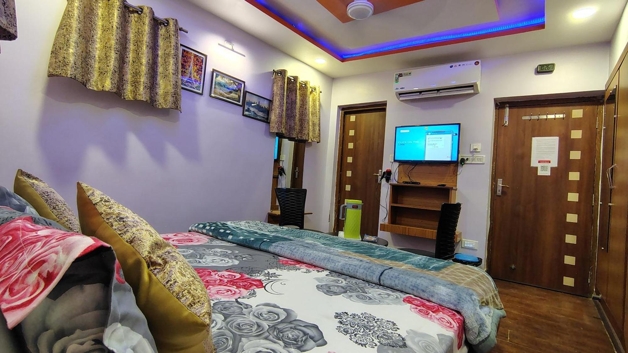 Shaleen Elegance Homestay Nakki Lake 400 Meters 卜山 外观 照片